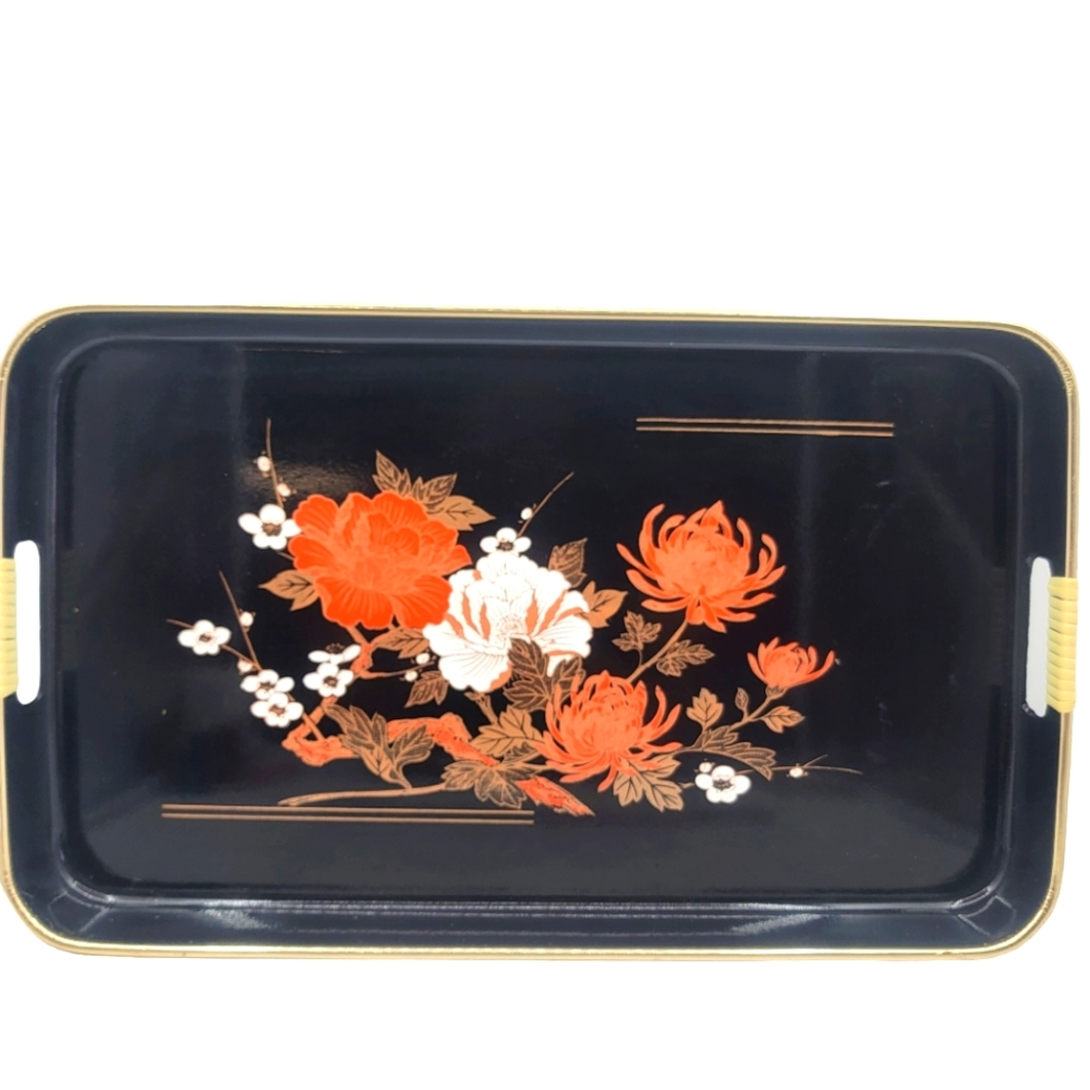 Vintage lacquerware serving tray